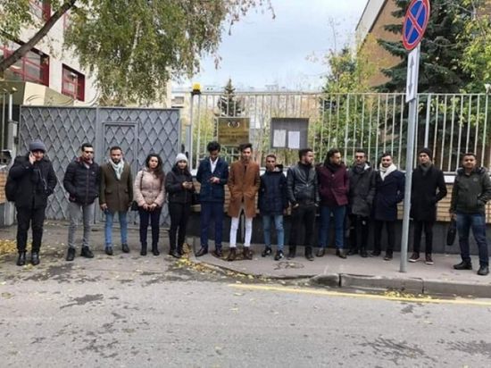 المبتعثون في 11 دولة يطالبون الشرعية بصرف المستحقات