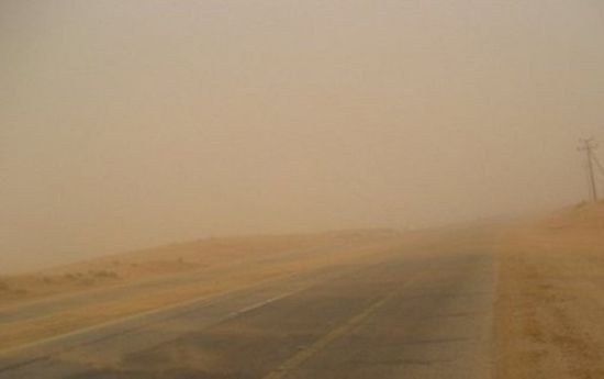 تحذيرات من طقس مغبر بالسواحل الشرقية والجنوبية