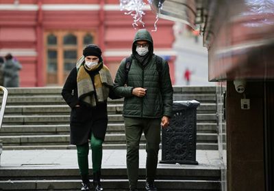 روسيا تسجل 81 إصابة جديدة وتحذر من عدم السفر