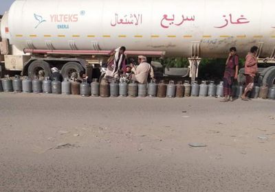 طوابير طويلة للحصول على أسطوانة غاز بلودر