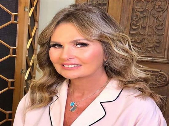 "مصر تبهر العالم".. هكذا علقت يسرا على حفل موكب المومياوات