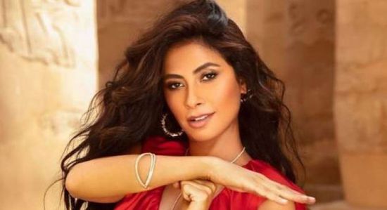 الفنانة المصرية روبي تعلن إصابتها بفيروس كورونا