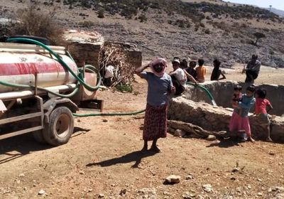 صهاريج خليفة الإنسانية تروي ظمأ مناطق ديكسم