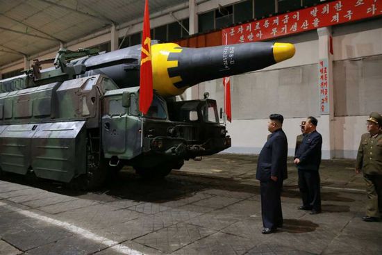 أمريكا تستعد لإخلاء كوريا الشمالية من السلاح النووي
