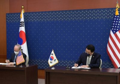  أمريكا وكوريا الجنوبية توقعان اتفاقية بشأن تقاسم التكلفة الدفاعية