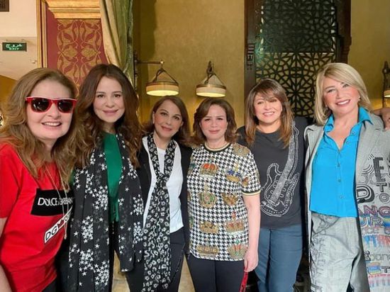 يسرا بصحبة ماجدة الرومي وكارول سماحة في أحدث ظهور