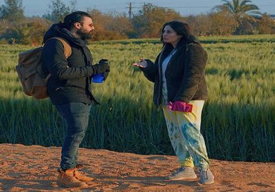 نهال نبيل وحسن نصير يجتمعان في كليب "قوة خارقة"