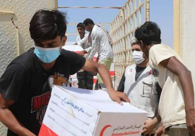 قوافل إغاثية إماراتية تتدفق على زايد 2 بسقطرى
