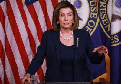 بيلوسي ترحب بخطة بايدن لخفض انتشار السلاح بين الأمريكيين