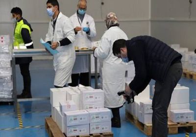 المغرب يتسلم الدفعة الأولى من اللقاحات المضادة لكورونا