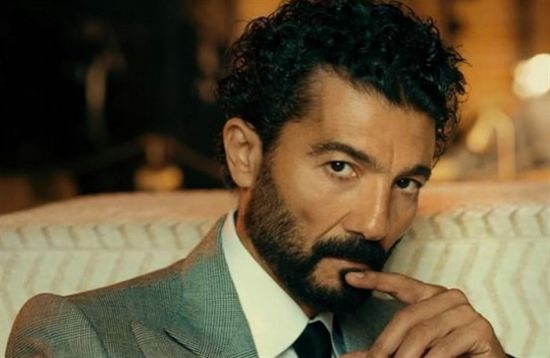 تفاصيل الحالة الصحية لخالد النبوي بعد إصابته بكورونا