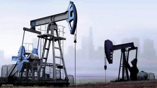  النفط يهبط ‏0.2 ‏%.. برنت يسجل ‏63.08 دولارًا للبرميل والأمريكي ‏59.59 ‏