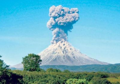  انفجار بركاني في جزيرة سانت فنسنت الكاريبية (فيديو)