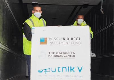 ليبيا تتسلم 100 ألف جرعة من لقاح "سبوتنيك" الروسي