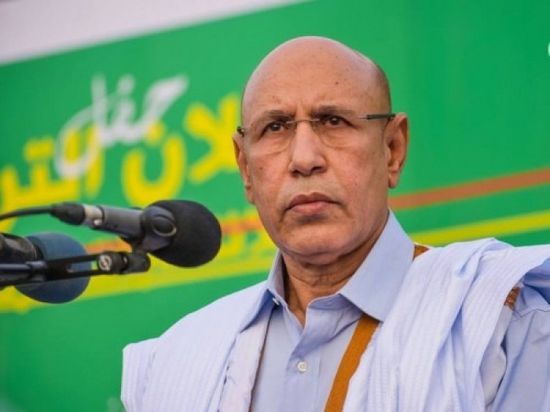 الرئيس الموريتاني يتلقى الجرعة الأولى من لقاح كورونا