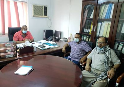 لجنة كورونا بالانتقالي تبحث احتياجات محجر "الكميتي هول"