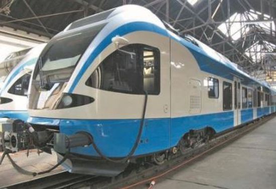 وزير النقل الصربي يوقع اتفاقية لشراء قطارات كهربائية