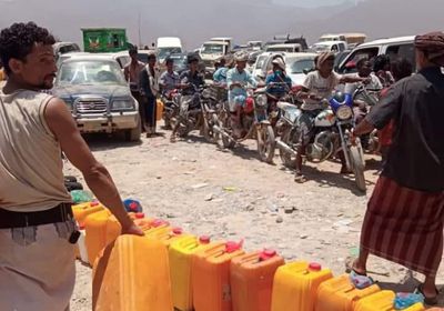 العيسي يفتعل أزمة نفط بسقطرى قبل رمضان