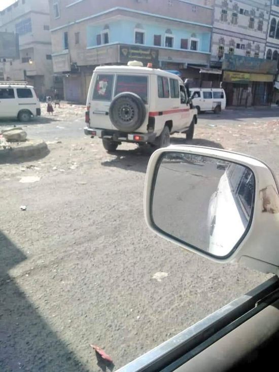 التزام بحظر التجوال في شوارع الحبيلين