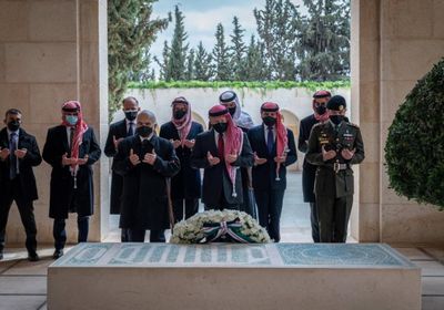  الأمير حمزة يظهر بجانب العاهل الأردني في حفل بمناسبة مئوية تأسيس الدولة الأردنية