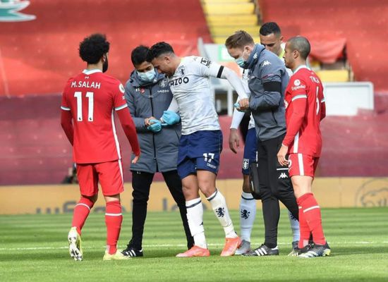 صلاح موجها رسالة لـ تريزيجيه: باجتهادك وصبرك ستعود أقوى