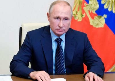  الرئيس الروسي يتلقى الجرعة الثانية من لقاح كورونا