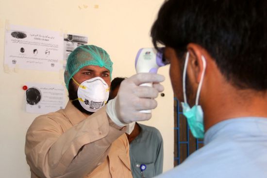  باكستان ترصد 4681 إصابة جديدة بكورونا و135 وفاة