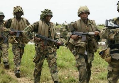 مقتل 8 أشخاص في هجوم مسلح بنيجيريا