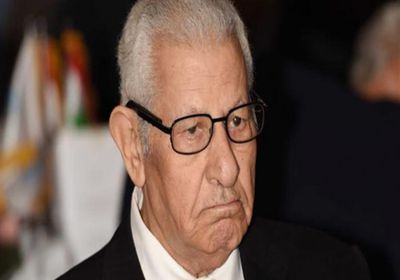 وفاة الكاتب الصحفي المصري مكرم محمد أحمد عن عمر يناهز 85 عامًا