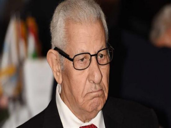 وفاة الكاتب الصحفي المصري مكرم محمد أحمد عن عمر يناهز 85 عامًا