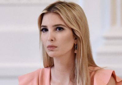  إيفانكا ترامب تتلقى الجرعة الأولى من لقاح كورونا (صور)