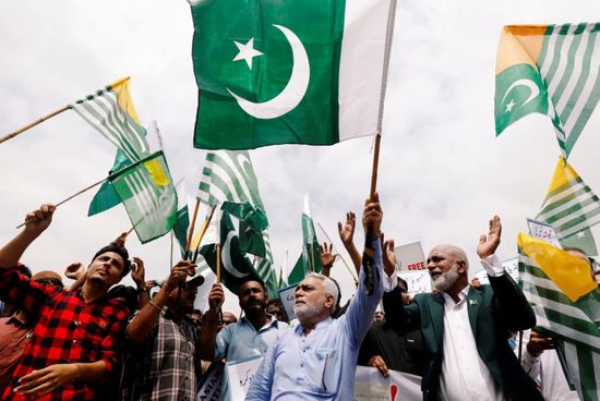  السلطات الباكستانية تحجب منصات التواصل تزامنًا مع تنظيم تظاهرات