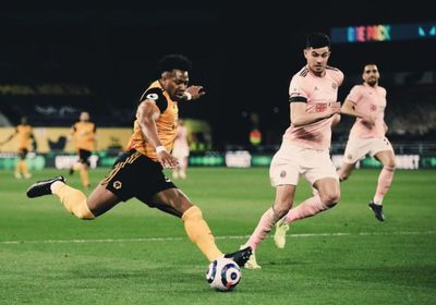 وولفرهامبتون يهزم شيفيلد يونايتد ويطيح به من الدوري الإنجليزي الممتاز