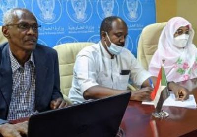  وزيرة الخارجية السودانية تجتمع سفراء الدول الأعضاء بالاتحاد الأفريقي