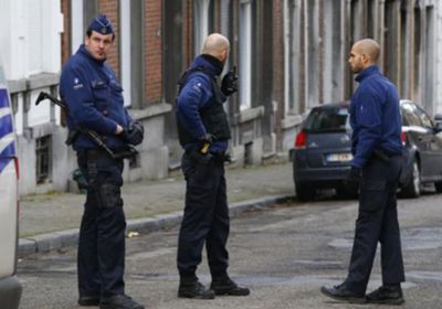  اليونان.. تفكيك شبكة لتهريب المهاجرين عبر الحدود الشمالية