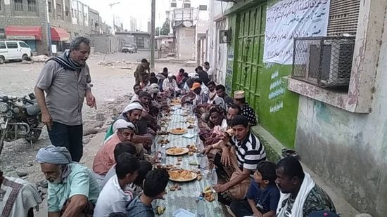 "انتقالي خنفر" ينظم إفطارًا جماعيًا في بريد جعار