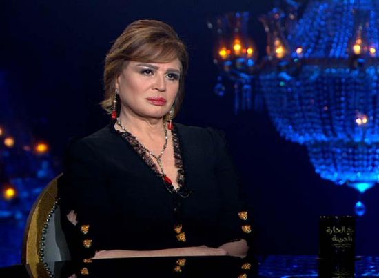 إلهام شاهين تكشف عن أكثر موقف محرج تعرضت له (فيديو)