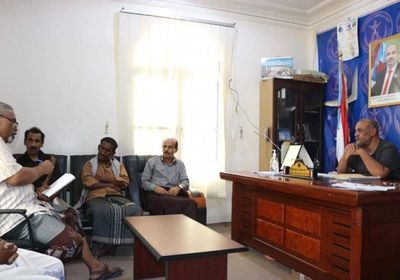 بن الشيخ يطلع على نشاط "تنفيذية انتقالي حجر"