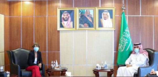 آل جابر وهولتكيمبر يبحثان ملامح مبادرة السعودية للسلام