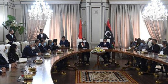 من بينها الاستثمار في الكهرباء.. توقيع 11 وثيقة لتعزيز التعاون بين مصر وليبيا