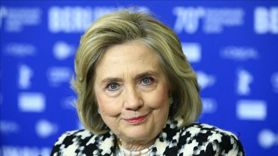 هيلاري كلينتون تعلق على إدانة قاتل فلويد