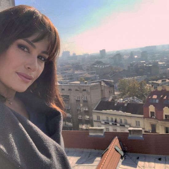 هند صبري تنشر صورًا من كواليس "هجمة مرتدة"