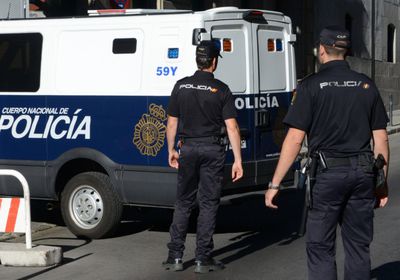  وزير الداخلية الإسباني وزعيم حزب يساري يتلقيان تهديدًا بالقتل