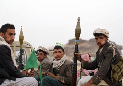 جرائم الابتزاز الحوثية.. ثراء للمليشيات وإذلال للسكان