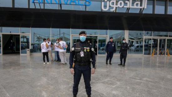 الكويت تعلق الرحلات الجوية التجارية القادمة من الهند