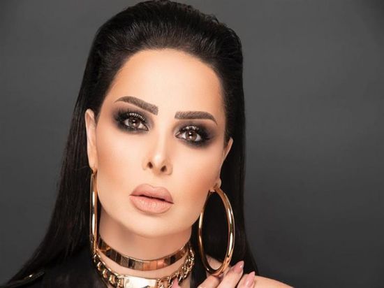 ديانا كرزون تنعى الفنان متعب الصقار