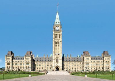 برلماني كندي يؤكد دعم بلاده لجهود السلام باليمن