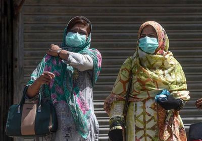  باكستان تقدم مساعدات طبية للهند لمواجهة تصاعد الإصابات بكورونا