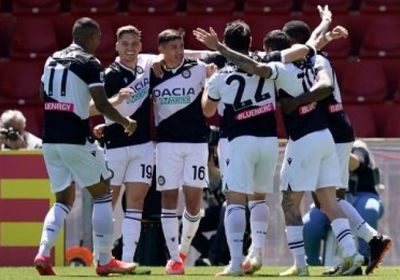 أودينيزي يضاعف محنة بينفينتو في الدوري الإيطالي