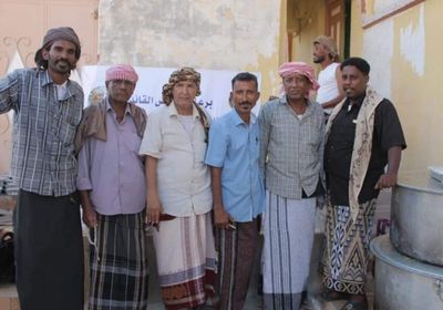 200 وجبة من "إفطار صائم" للمستحقين في الشحر